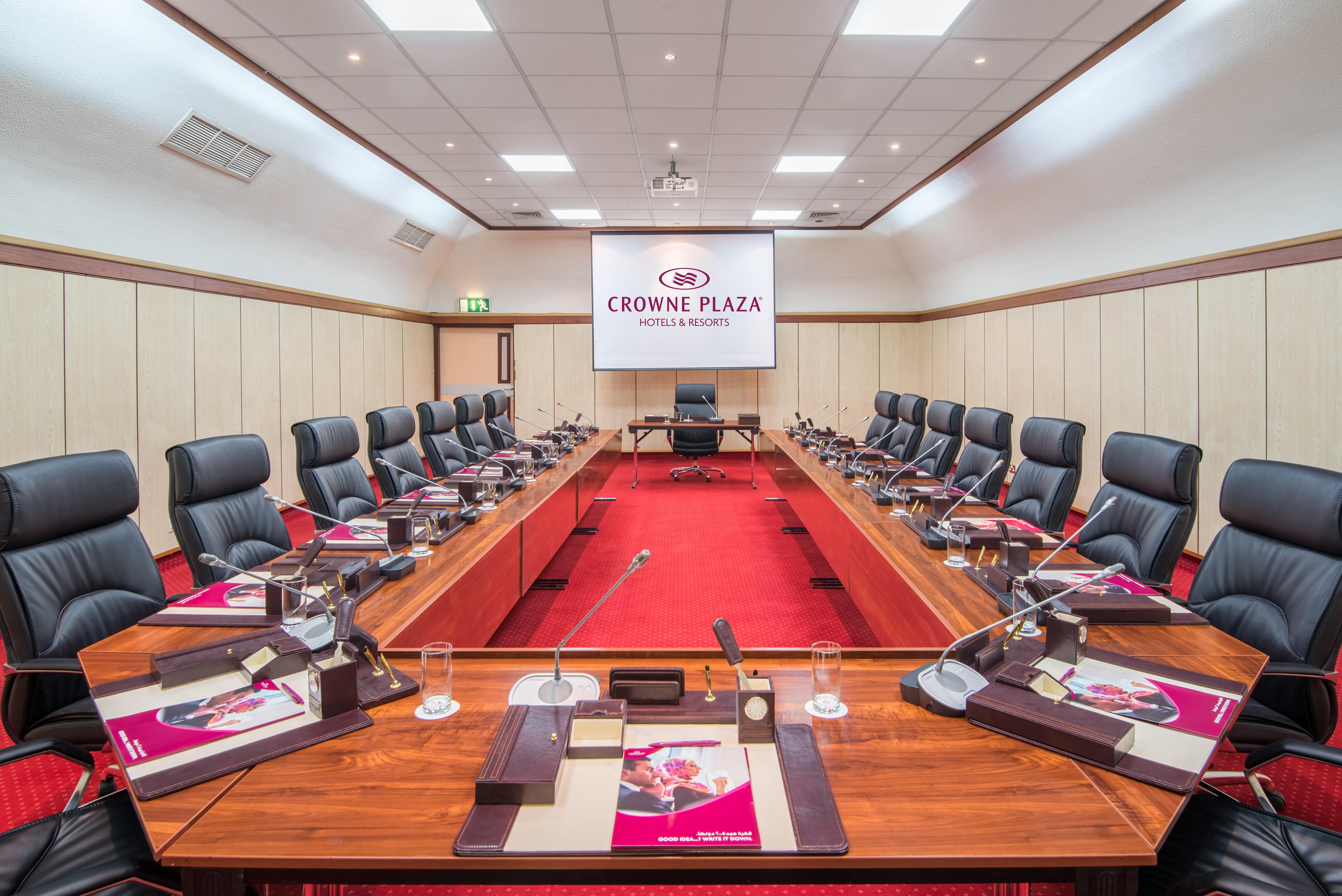 Crowne Plaza Kuwait Al Thuraya City By Ihg Kuwait City Екстер'єр фото