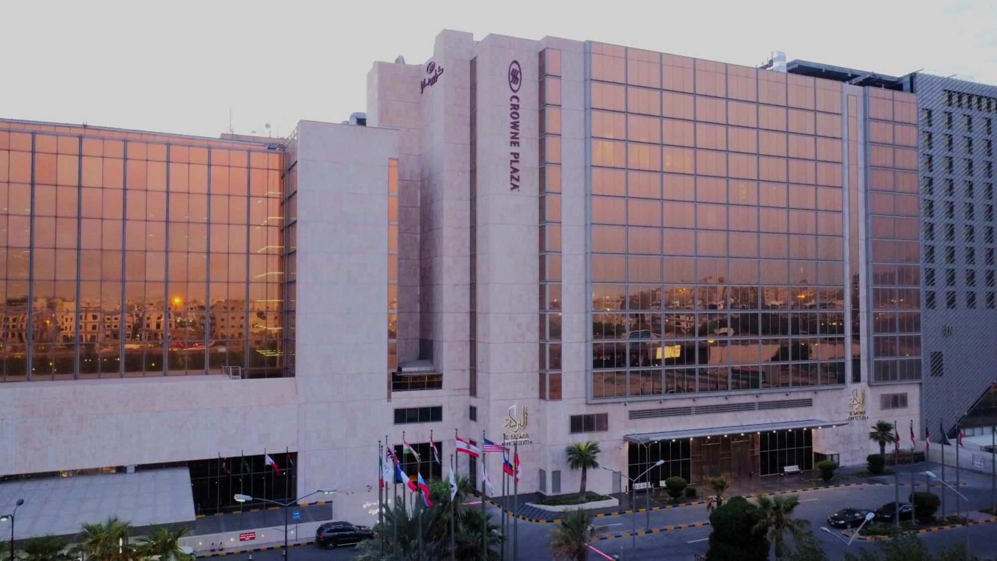 Crowne Plaza Kuwait Al Thuraya City By Ihg Kuwait City Екстер'єр фото