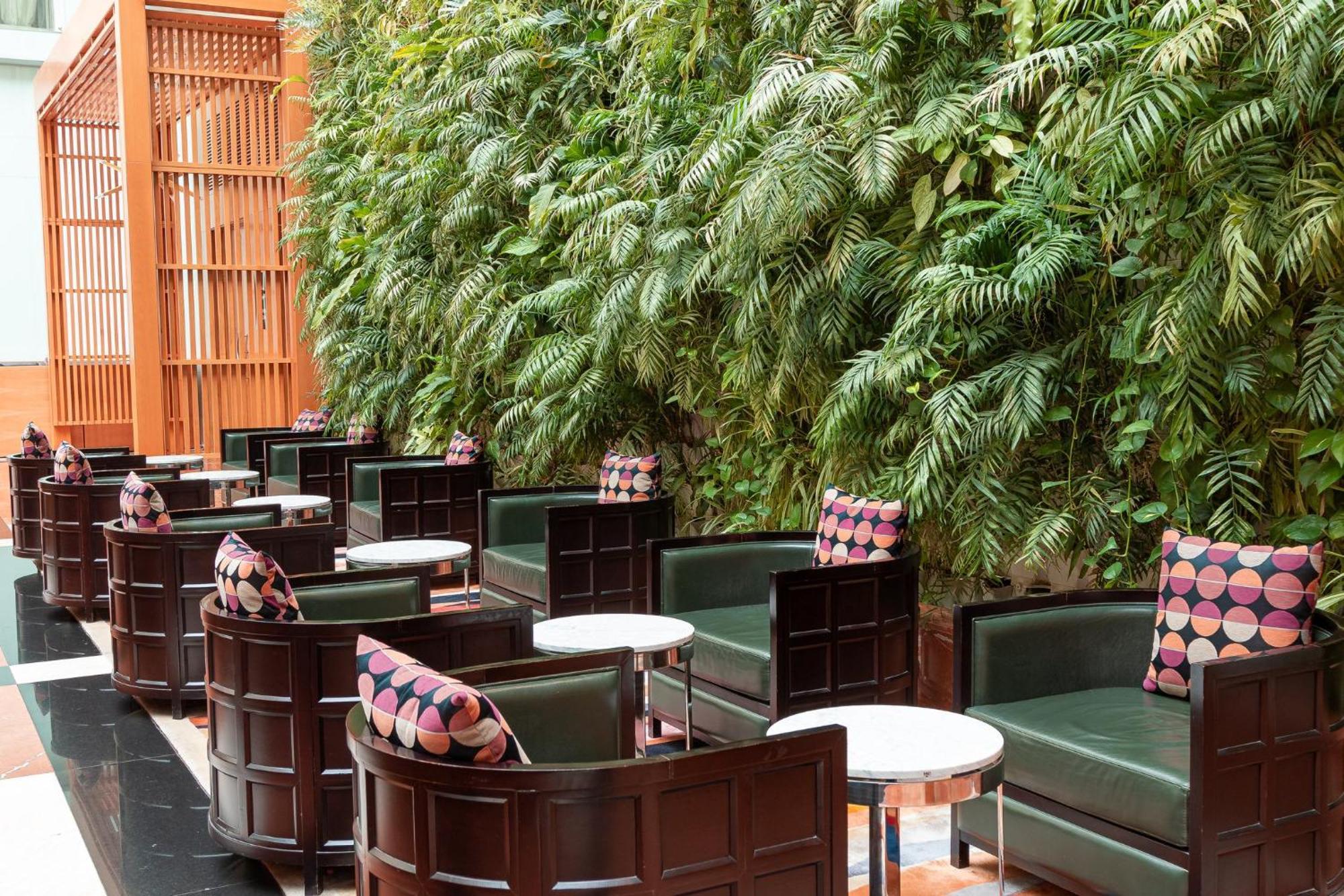 Crowne Plaza Kuwait Al Thuraya City By Ihg Kuwait City Екстер'єр фото